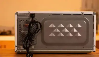 Horno microondas de sobremesa de 17 L